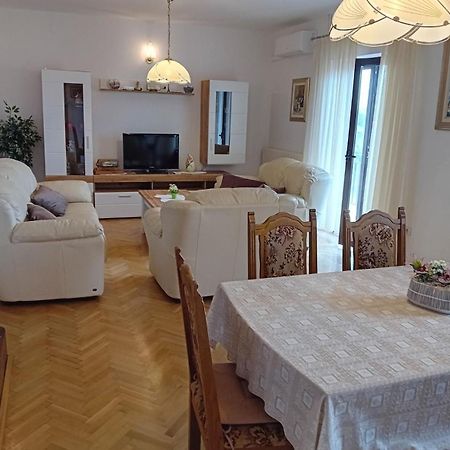 Apartman Ana Bajcici Экстерьер фото